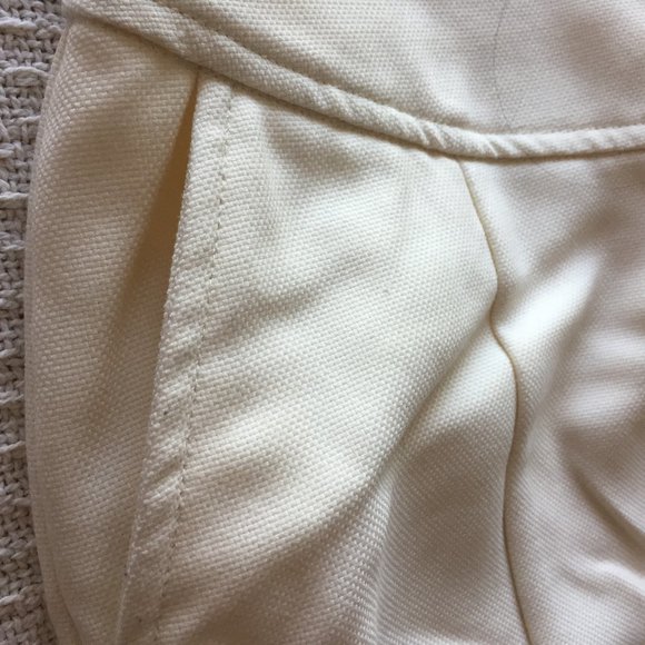 Banana Republic solid cream mini pencil skirt - Picture 4 of 7